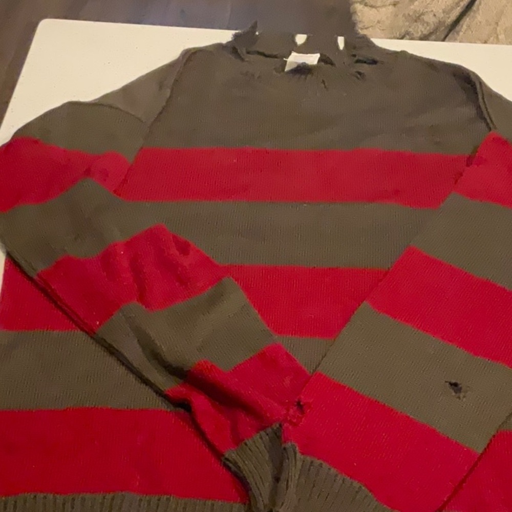 A Nightmare on Elm Street sweater
